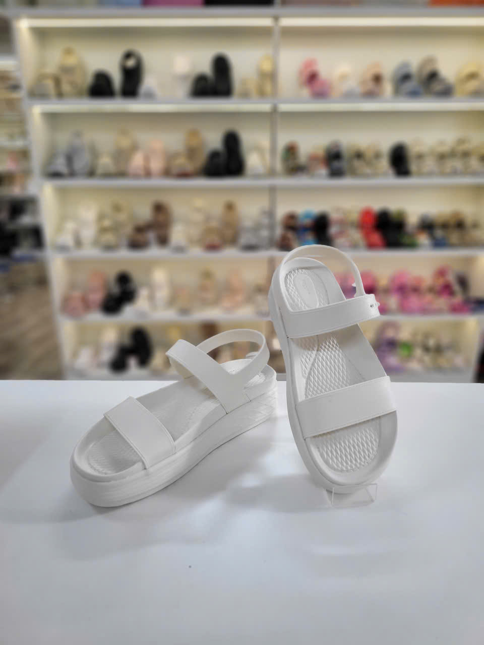 DÉP SANDAL NỮ NESTY NE37 - PHONG CÁCH NĂNG ĐỘNG, TÔN DÁNG MỖI NGÀY